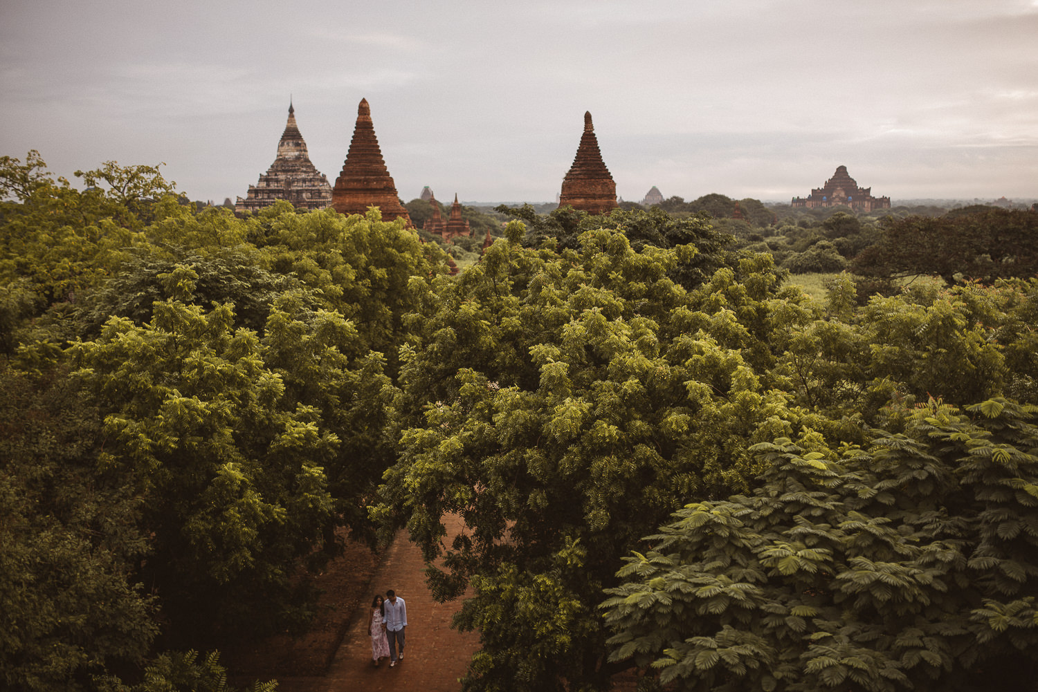 chụp hình cưới ở Bagan